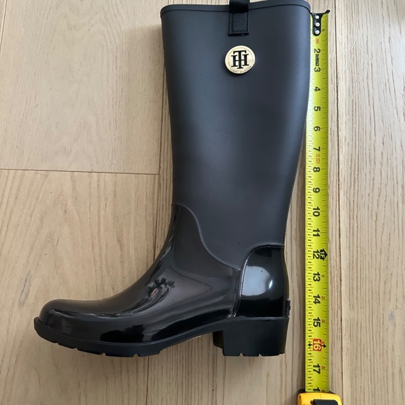 Tommy Hilfiger Tall Rain Boots – size 8 - Picture 9 of 10